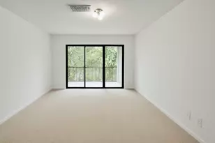 1739 Embassy Dr, West Palm Beach, FL 33401 - Photo 21