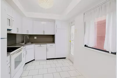 1739 Embassy Drive #202, West Palm Beach, FL 33401 - Photo 19