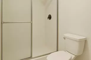 1739 Embassy Dr, West Palm Beach, FL 33401 - Photo 17