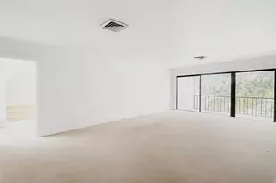 1739 Embassy Dr, West Palm Beach, FL 33401 - Photo 17