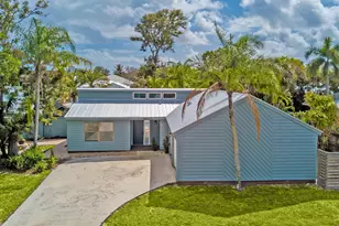 5666 SE Matousek St, Stuart, FL 34997 - Photo 31