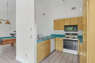 5666 SE Matousek St, Stuart, FL 34997 - Photo 9