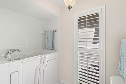 383 Villa Drive S, Atlantis, FL 33462 - Photo 27