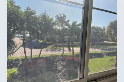 50 Plymouth F, West Palm Beach, FL 33417 - Photo 13