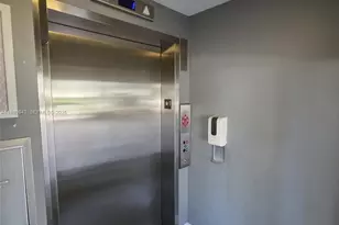 6073 Balboa Cir, Boca Raton, FL 33433 - Photo 11