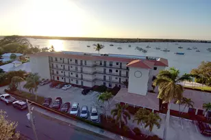 624 SW St Lucie Crescent, Stuart, FL 34994 - Photo 49