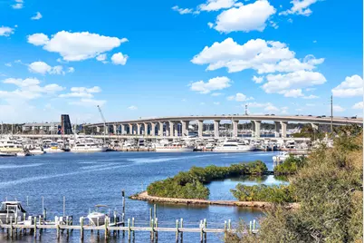 624 SW Saint Lucie Crescent #306, Stuart, FL 34994 - Photo 3