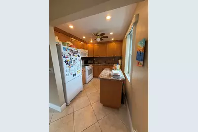 147 Burgundy D, Delray Beach, FL 33484 - Photo 7