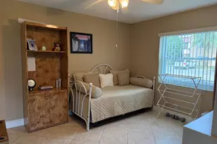 147 Burgundy D, Delray Beach, FL 33484 - Photo 9