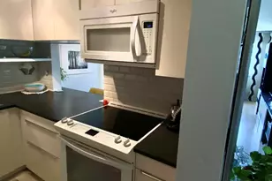 2616 N Garden Dr, Lake Worth, FL 33461 - Photo 3