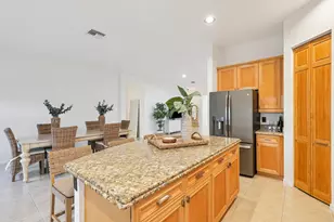 173 Via Condado Way, Palm Beach Gardens, FL 33418 - Photo 11