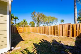 7791 Blairwood Cir N, Lake Worth, FL 33467 - Photo 21
