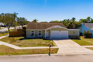 7791 Blairwood Cir N, Lake Worth, FL 33467 - Photo 3