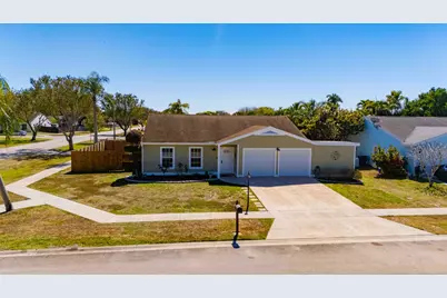 7791 Blairwood Circle N, Lake Worth, FL 33467 - Photo 1