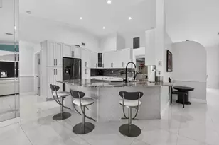 221 Cypress Trce, Royal Palm Beach, FL 33411 - Photo 19