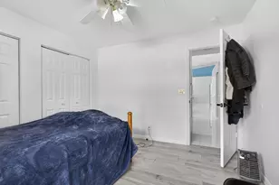 221 Cypress Trce, Royal Palm Beach, FL 33411 - Photo 43