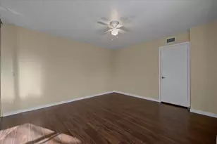 1945 Stratford Way, West Palm Beach, FL 33409 - Photo 17