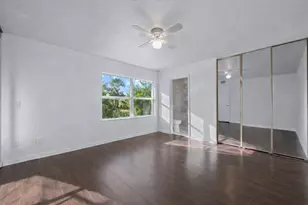 1945 Stratford Way, West Palm Beach, FL 33409 - Photo 17