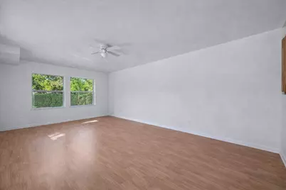 1945 Stratford Way, West Palm Beach, FL 33409 - Photo 11