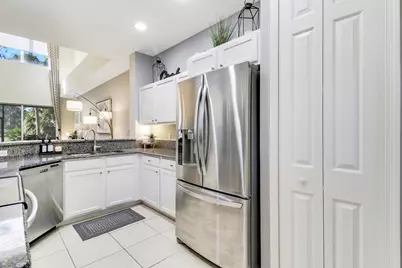 7024 Torrey Pines Circle, Port Saint Lucie, FL 34986 - Photo 9