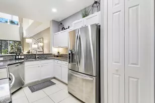 7024 Torrey Pines Cir, Port Saint Lucie, FL 34986 - Photo 9