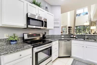 7024 Torrey Pines Circle, Port Saint Lucie, FL 34986 - Photo 7