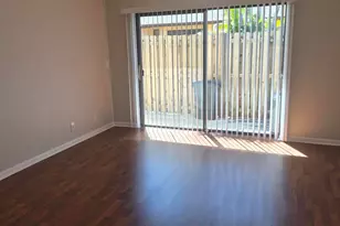 394 Springdale Cir, Palm Springs, FL 33461 - Photo 25