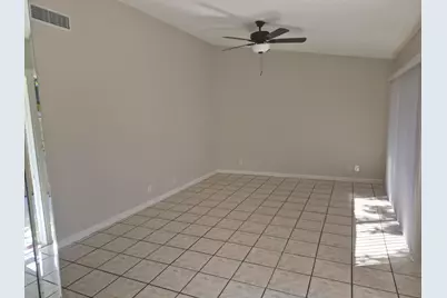 394 Springdale Circle, Lake Worth Beach, FL 33461 - Photo 9