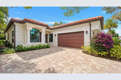 2055 Regents Boulevard, West Palm Beach, FL 33409 - Photo 3