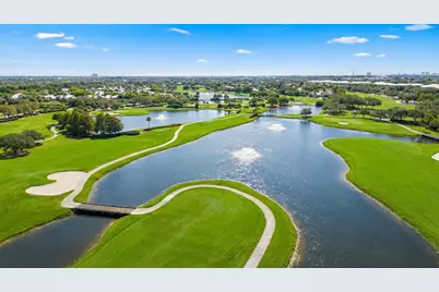 2055 Regents Boulevard, West Palm Beach, FL 33409 - Photo 35