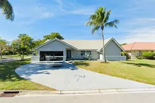 832 NW 108th Ln, Coral Springs, FL 33071 - Photo 1