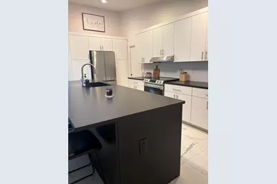 832 NW 108th Lane, Coral Springs, FL 33071 - Photo 11