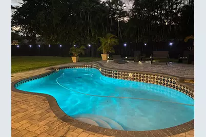 832 NW 108th Lane, Coral Springs, FL 33071 - Photo 19