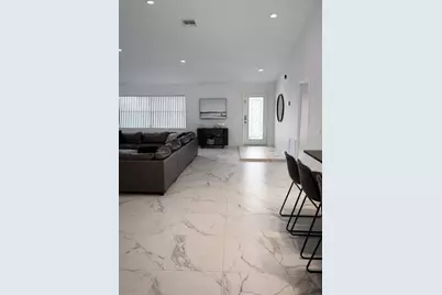 832 NW 108th Lane, Coral Springs, FL 33071 - Photo 13