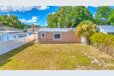 1204 Easter Avenue, Fort Pierce, FL 34950 - Photo 1