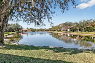 6060 SE Martinique Dr, Stuart, FL 34997 - Photo 3