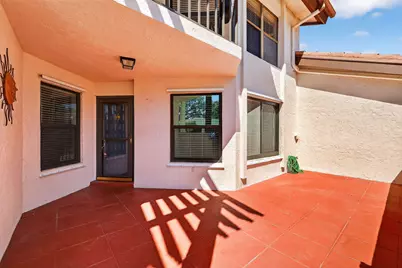 6060 SE Martinique Drive #103, Stuart, FL 34997 - Photo 5
