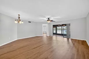 6060 SE Martinique Dr, Stuart, FL 34997 - Photo 11