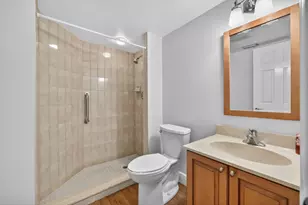 6060 SE Martinique Dr, Stuart, FL 34997 - Photo 23