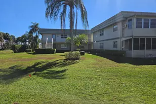 743 Flanders P, Delray Beach, FL 33484 - Photo 15