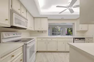 428 Pine Villa Dr, Atlantis, FL 33462 - Photo 17