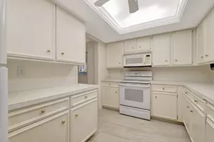 428 Pine Villa Dr, Atlantis, FL 33462 - Photo 15