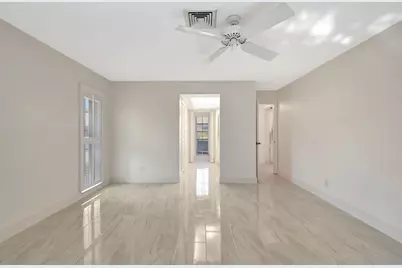 428 Pine Villa Drive, Atlantis, FL 33462 - Photo 27