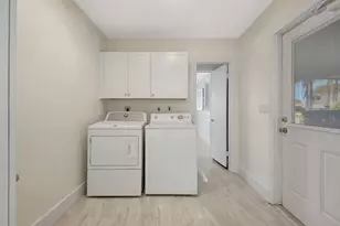 428 Pine Villa Dr, Atlantis, FL 33462 - Photo 19