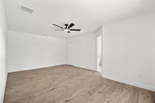 4622 SW Wade Dr, Port Saint Lucie, FL 34953 - Photo 17