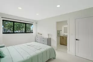 1333 SE 8th St, Deerfield Beach, FL 33441 - Photo 25