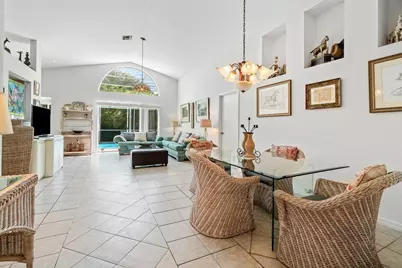 13270 Greenshore Place, Wellington, FL 33414 - Photo 3