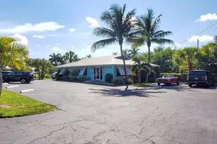 4575 SE Dixie Hwy, Stuart, FL 34997 - Photo 1