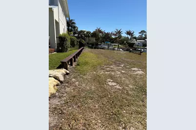 4575 SE Dixie Highway, Stuart, FL 34997 - Photo 21