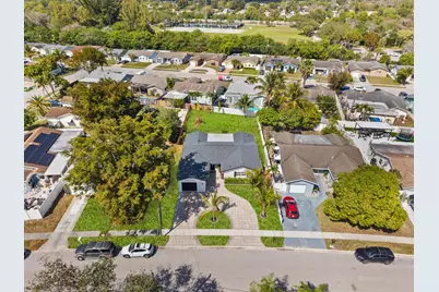 9329 SW 2nd Street, Boca Raton, FL 33428 - Photo 17